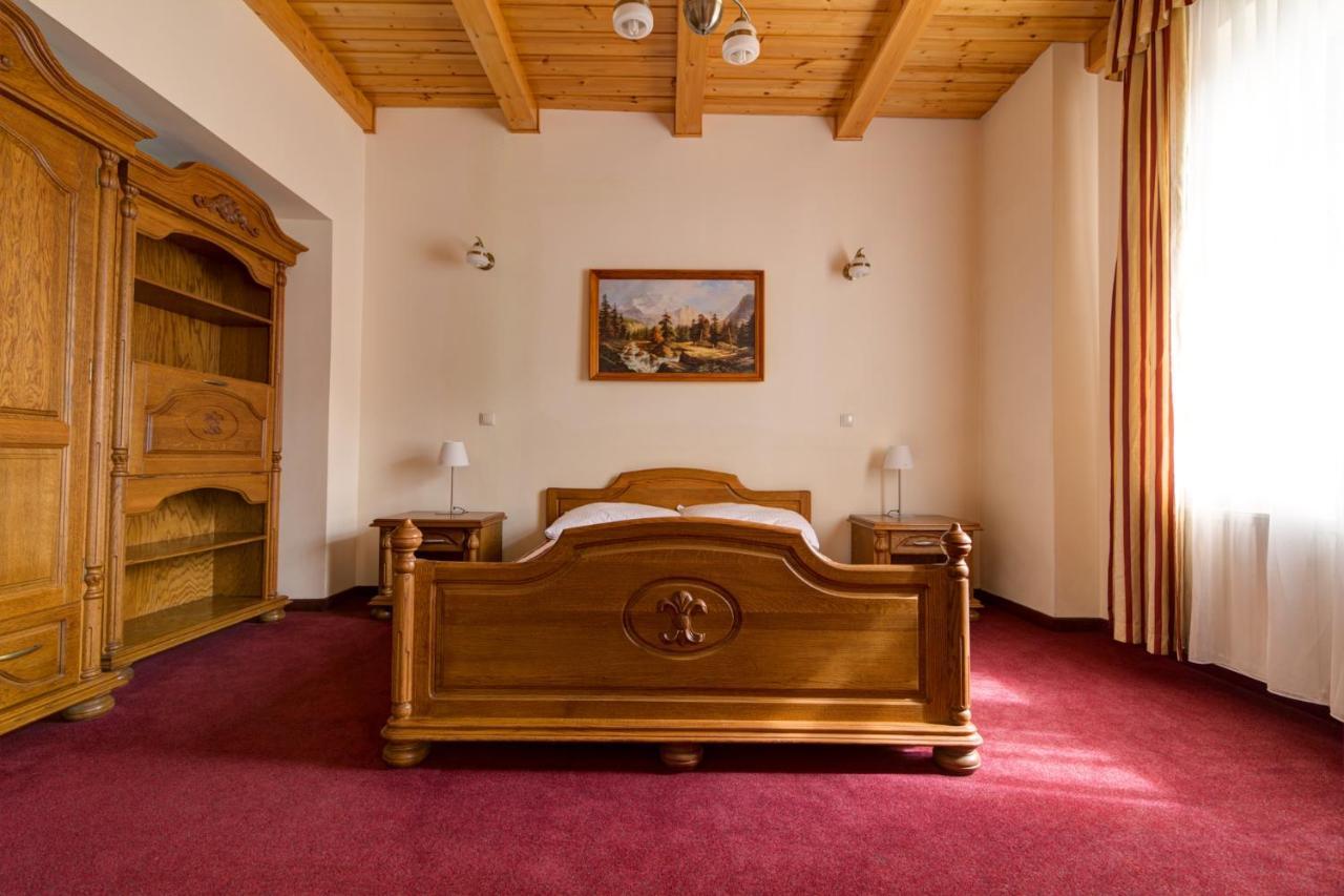 Renesans Apartmán *